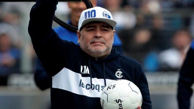 Lee más sobre el artículo Muere Diego Armando Maradona por un paro cardiaco a los 60 años