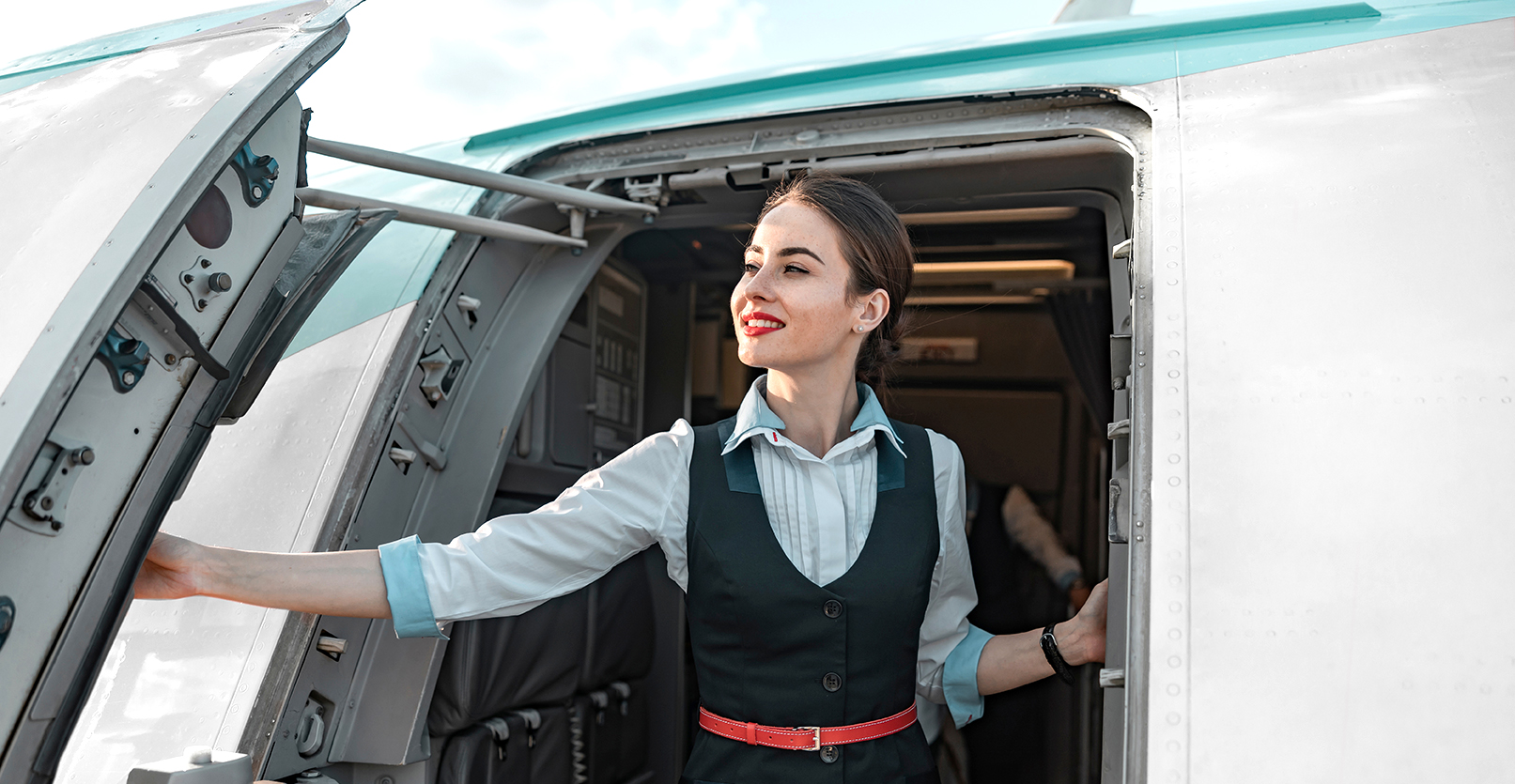 Air Nostrum busca en Valencia tripulantes de cabina de pasajeros