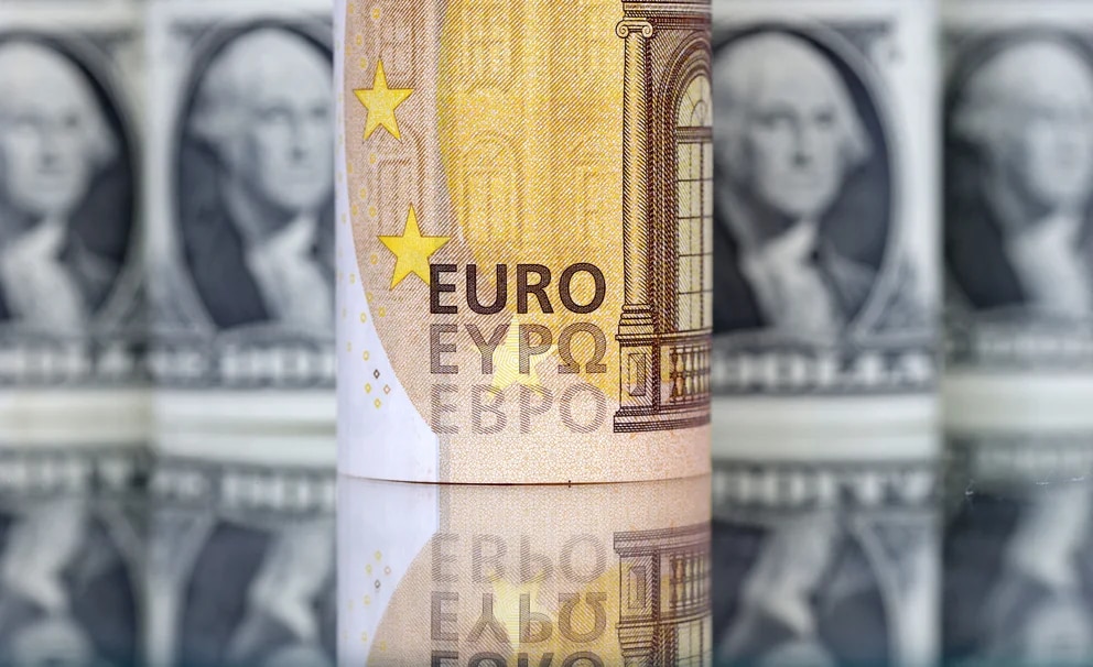 Lee más sobre el artículo Corte total del gas ruso: se desploman las bolsas y el euro cayó al mínimo en 20 años frente al dólar