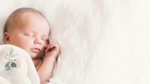 Lee más sobre el artículo La natalidad cae en picado en España: en 2021 nacieron menos bebés que nunca