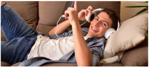 Lee más sobre el artículo Así evoluciona nuestro gusto musical desde la niñez hasta la etapa adulta