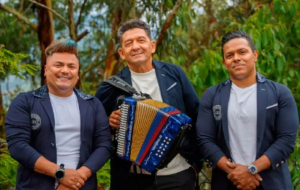 Lee más sobre el artículo Los Chiches Vallenatos y la persistencia del amor como forma de resistencia sonora