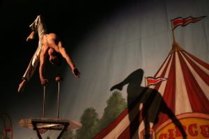 Lee más sobre el artículo La magia del circo invadirá el Marítimo para despedir el verano